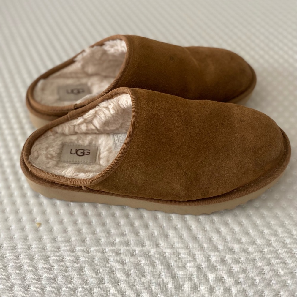 UGG Men’s Classic Slip Ons